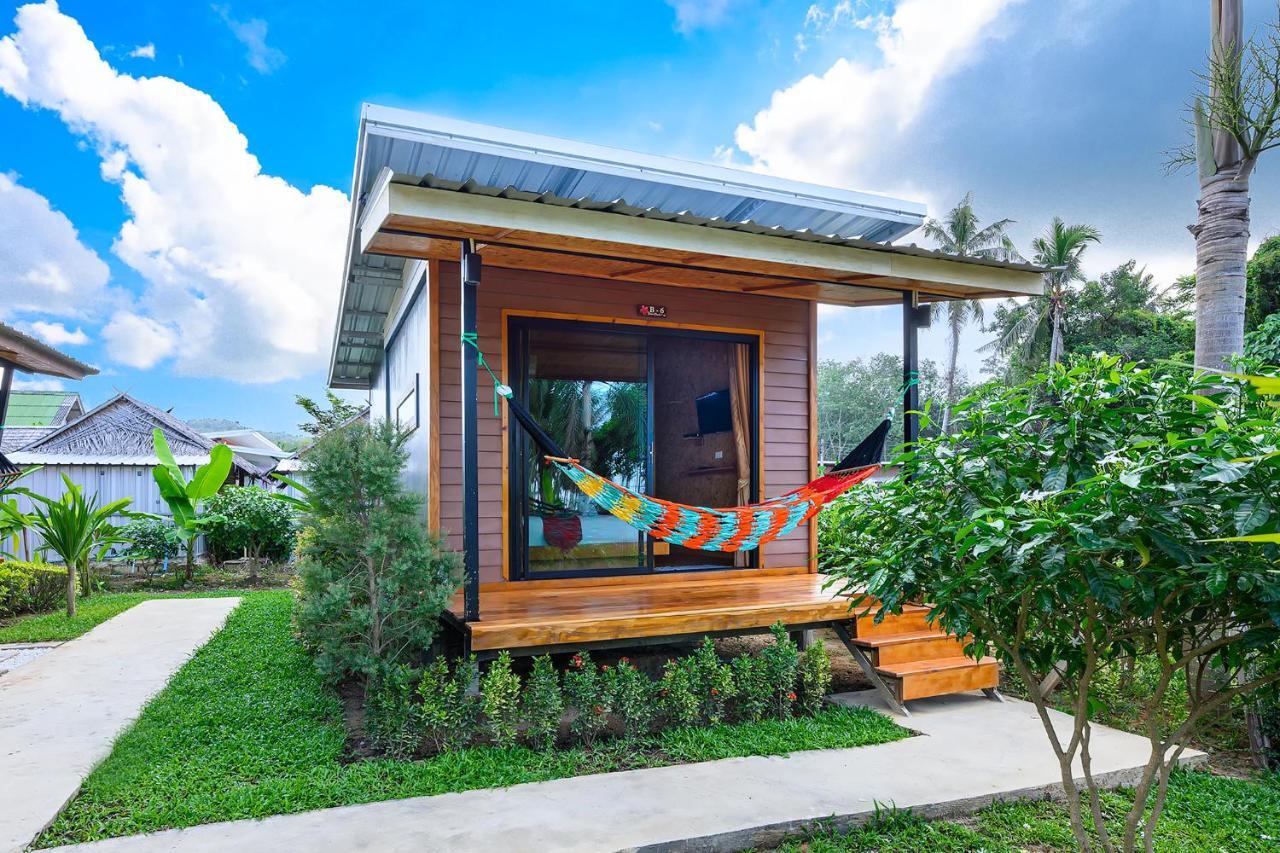 Baan Check In Hotel Ko Lanta Kültér fotó